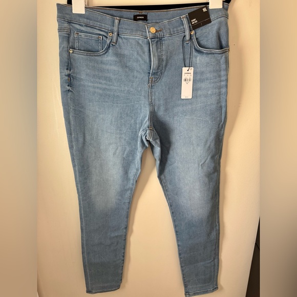 Brand New with Tags - Express Jeans - Picture 2 of 7